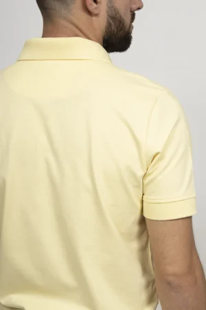 Polo Amarilla fondo Entero