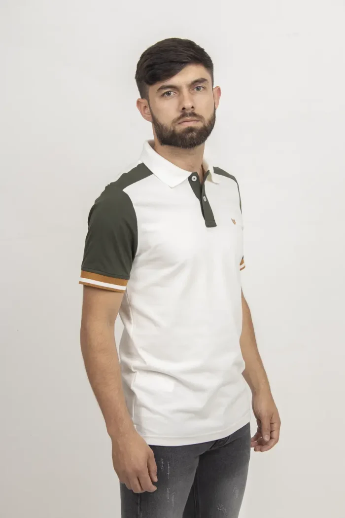 Camiseta tipo Polo Beige