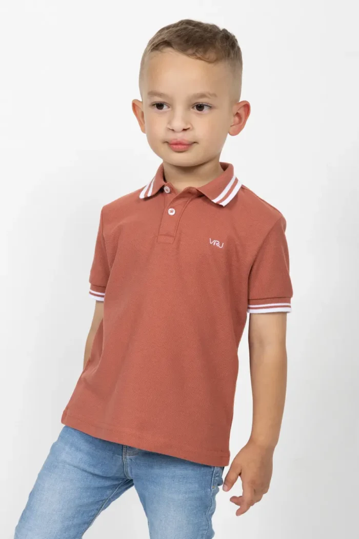 Camiseta Tipo Polo de Niño, 65% poliéster 35% algodón. Terracota