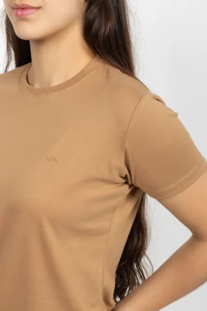 Alternative view of Camiseta Básica de Mujer, Slim Fit Cuello Redondo. 100% Algodón. Arequipe Claro