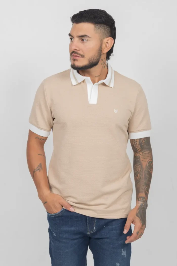 Polo regular fit tela con textura Arena