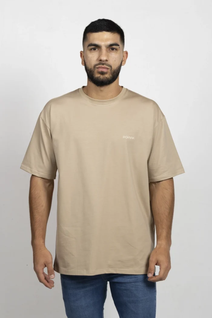Camiseta Oversize de Hombre, Cuello Redondo - 98% Algodón 2% Spandex. Camel