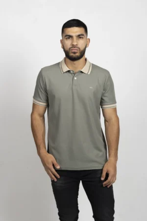 Camiseta Tipo Polo de Hombre, 65% poliéster 35% algodón. Verde Seco