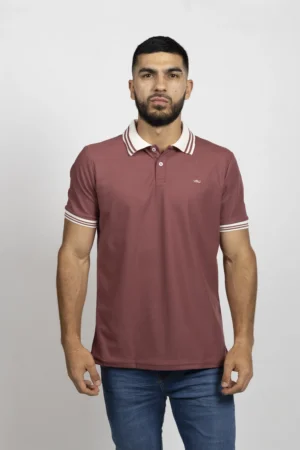 Camiseta Tipo Polo de Hombre, 65% poliéster 35% algodón. Granate