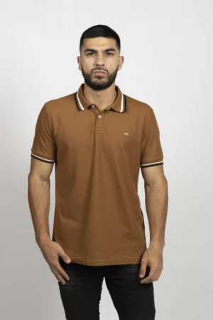 Camiseta Tipo Polo de Hombre, 65% poliester 35% algodón. Caki