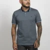 Camiseta de Hombre Tipo Polo, Classic Fit Manga Corta. Cuello Rayas. Azul Petroleo