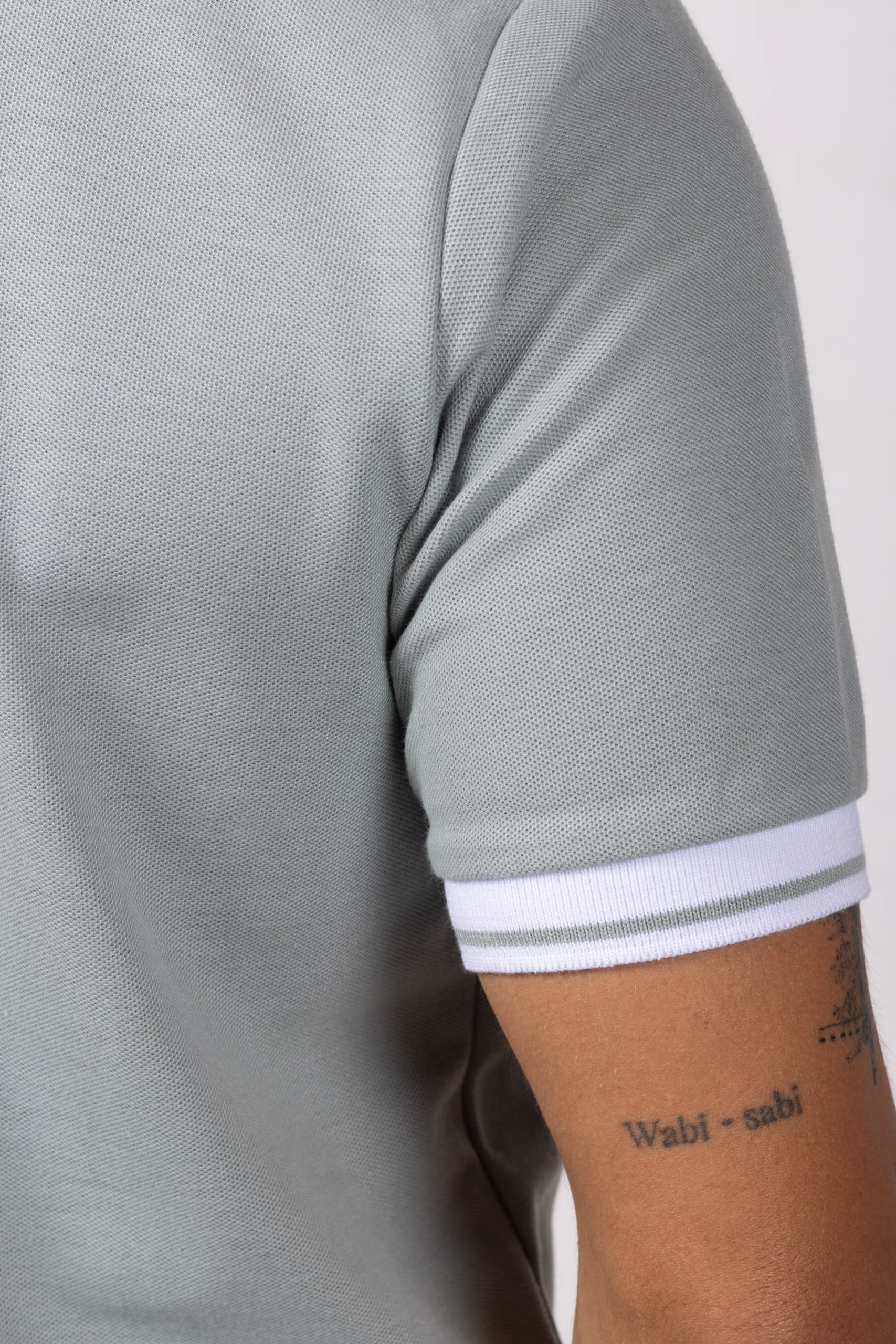 Camiseta Tipo Polo de Hombre, 65% poliéster 35% algodón. Verde Claro - Image 5