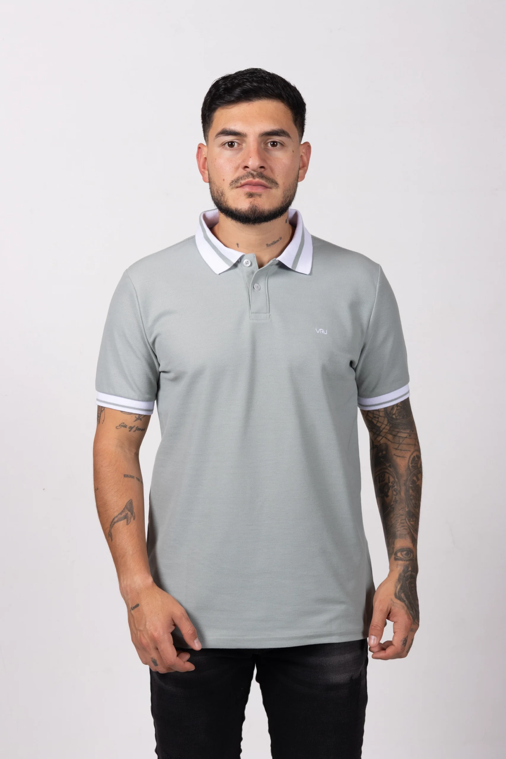 Camiseta Tipo Polo de Hombre, 65% poliéster 35% algodón. Verde Claro