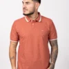 Camiseta Tipo Polo de Hombre, 65% poliéster 35% algodón. Terracota