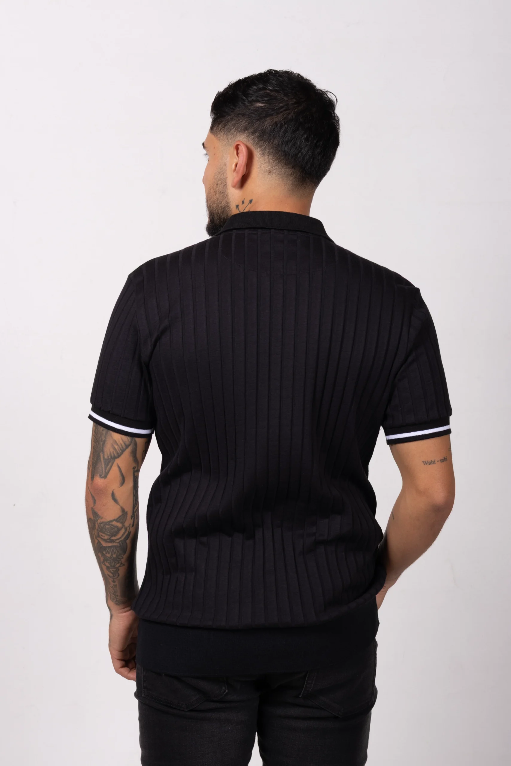 Polo regular fit tela con textura y fajón. Negro - Image 3